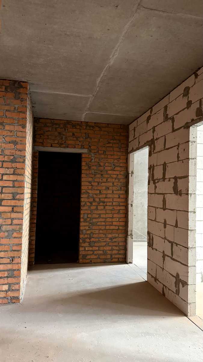 1876045711707931