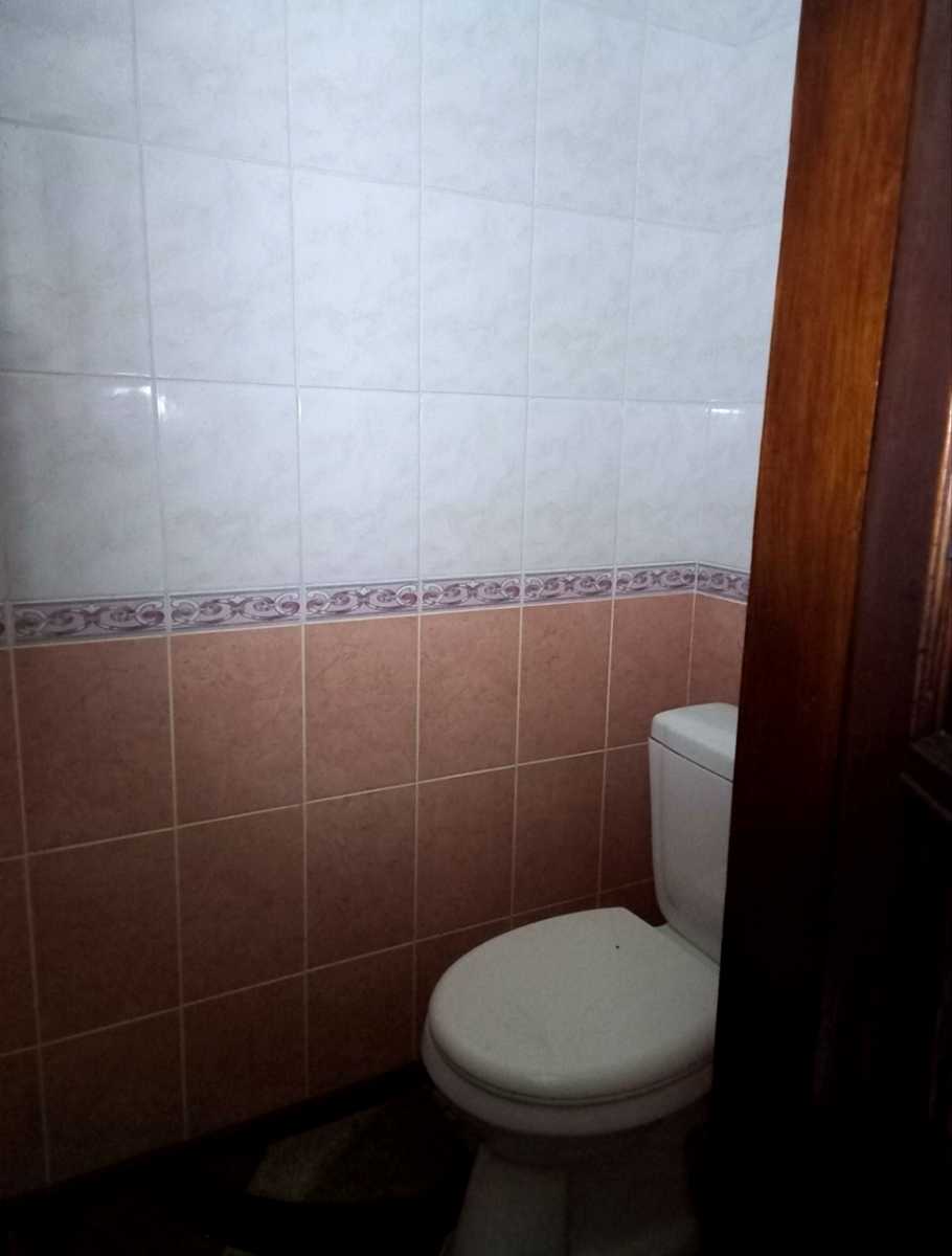 1876048003794217