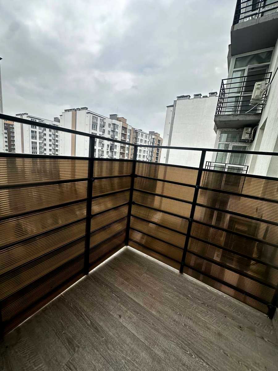 1876049362770619