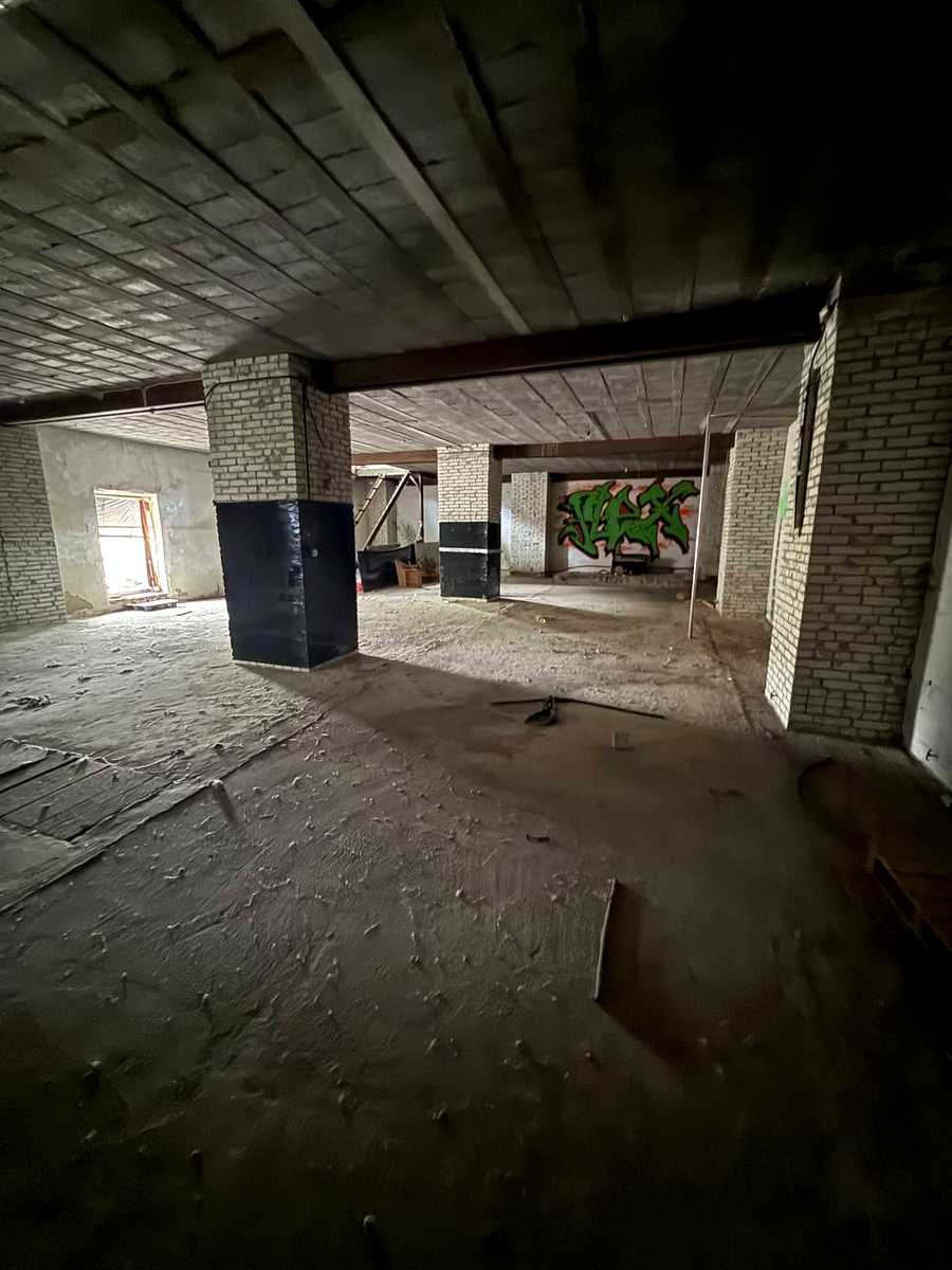 1876050115766017