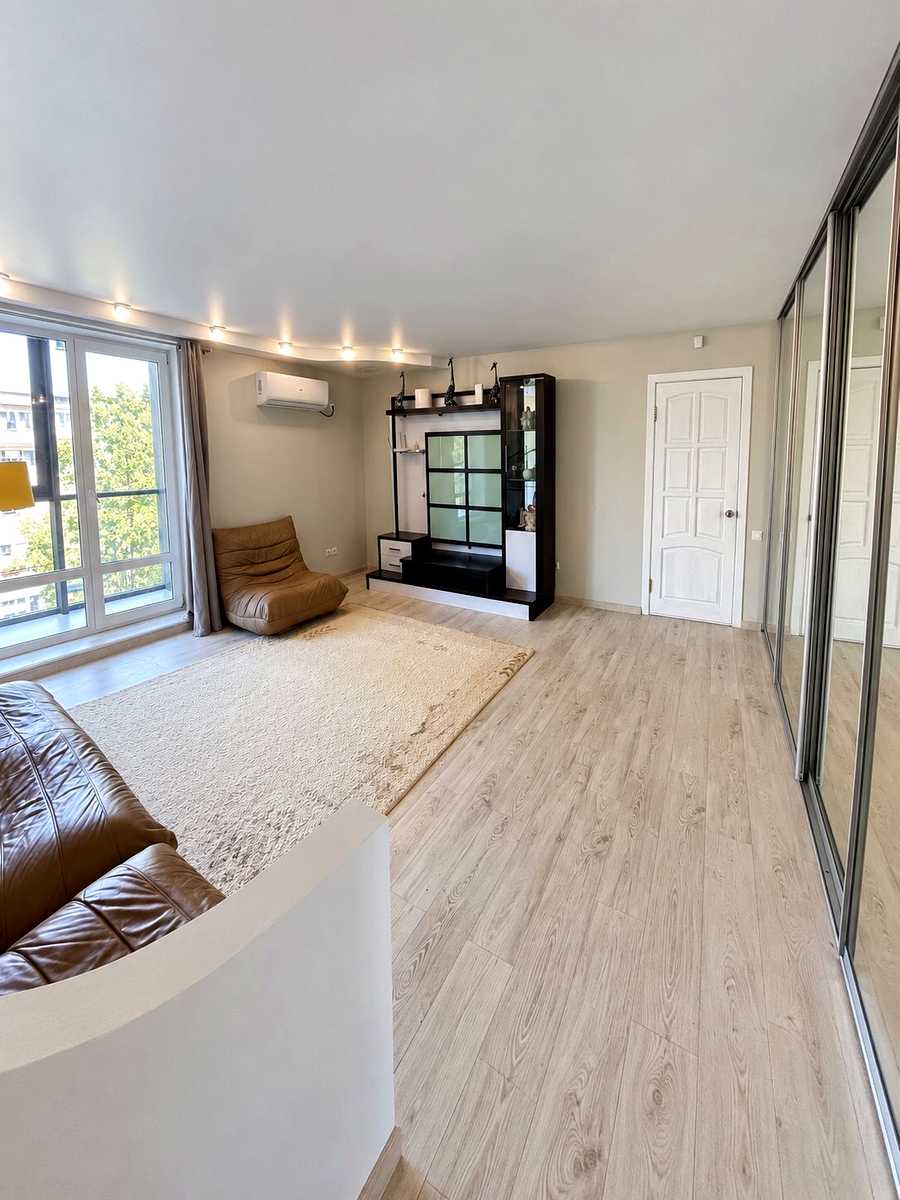 2-комнатная квартира по адресу ул. Парусная (площадь 80 м²) - imageAlt 3 2-комнатная квартира по адресу ул. Парусная (площадь 80 м²) - Atlanta.ua - imageAlt 3