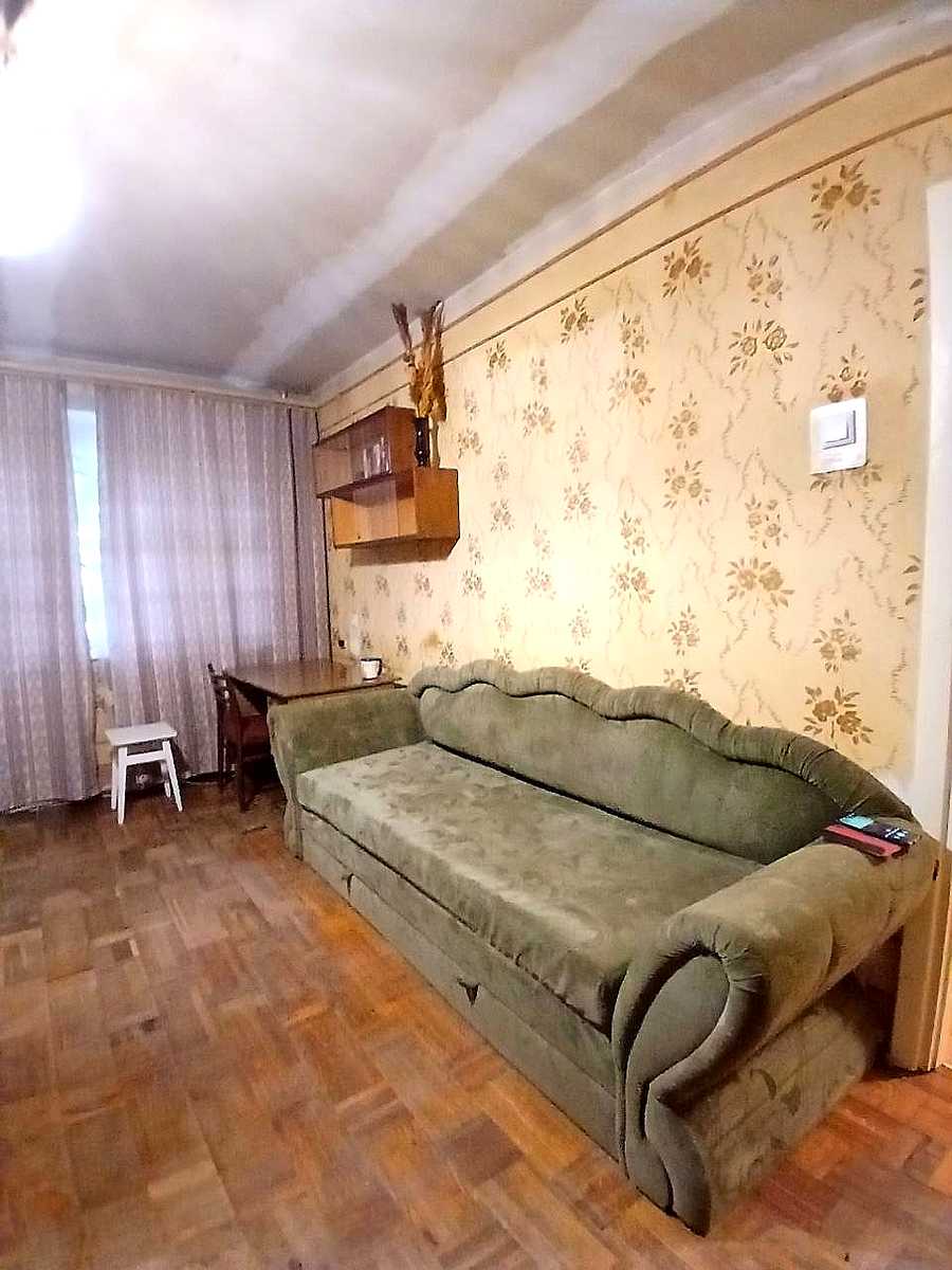 1876068778212292