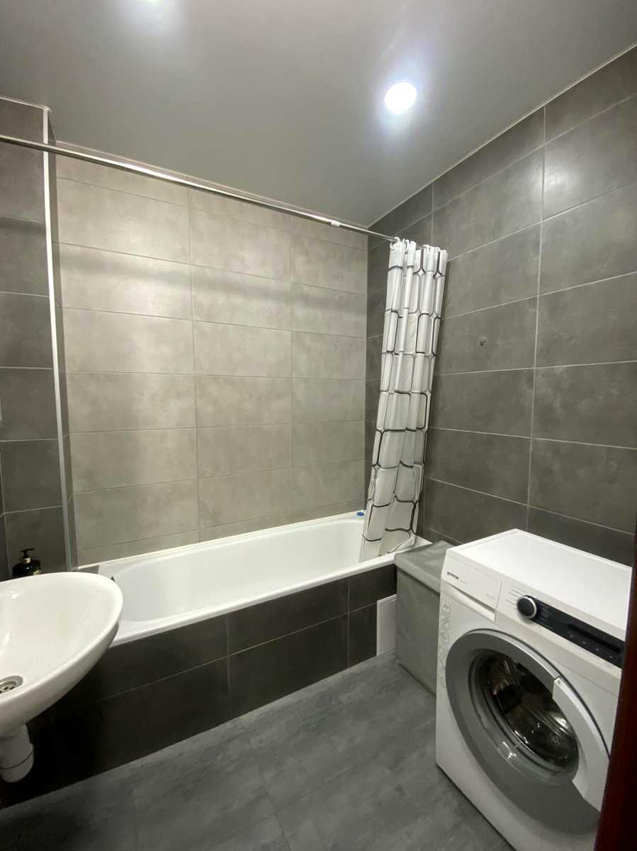 1876071514278440