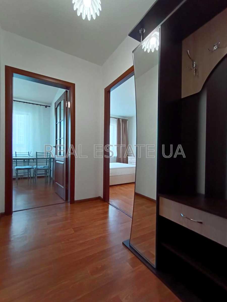 1876103369636615