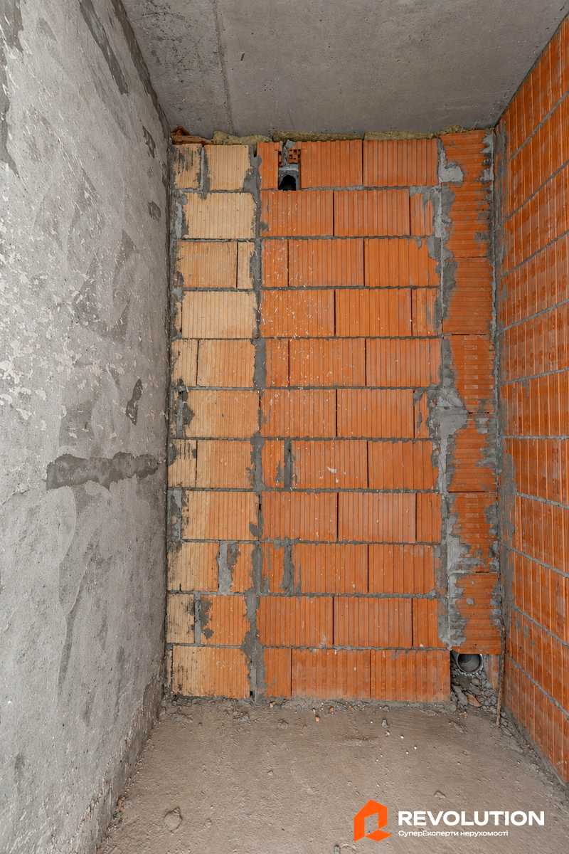 1876119537925325