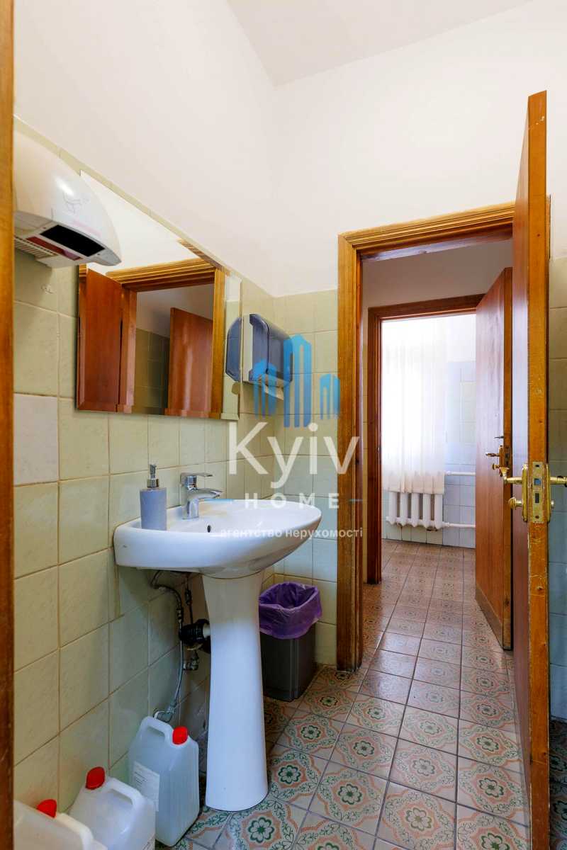 1876119974708649