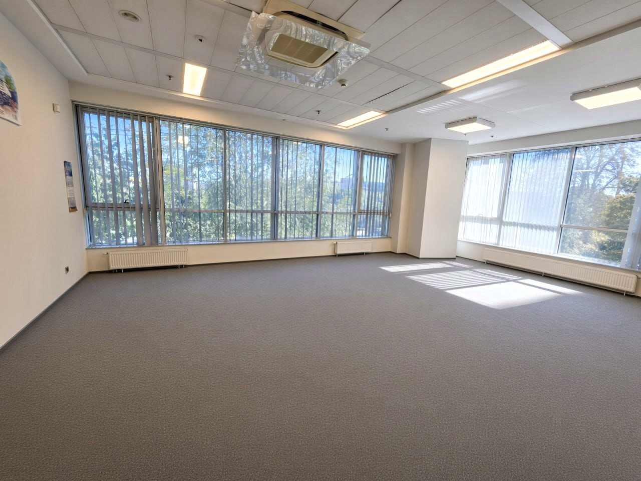 1876121867907848