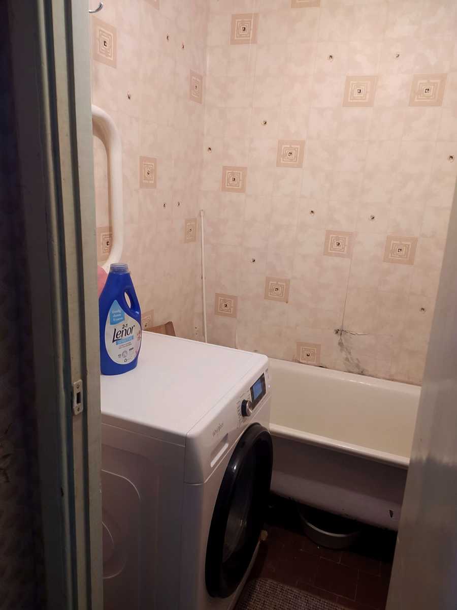 1876126500819139