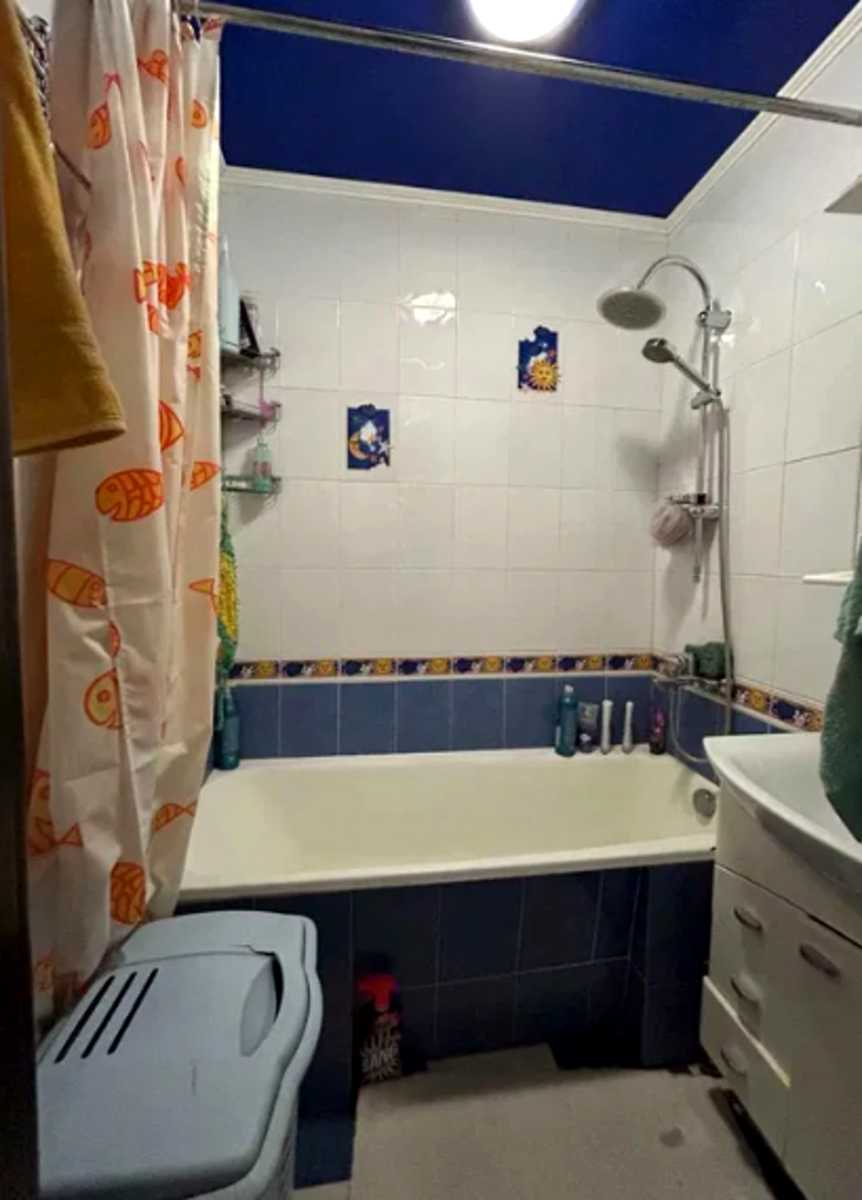 1876127857993425