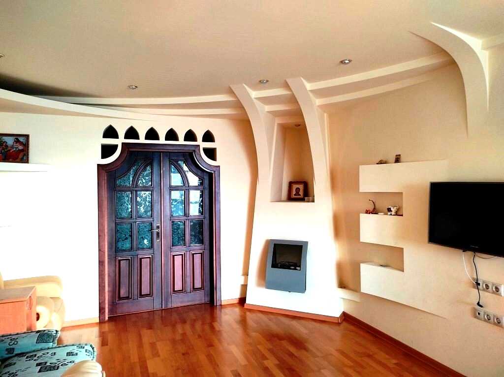 1876130581203526