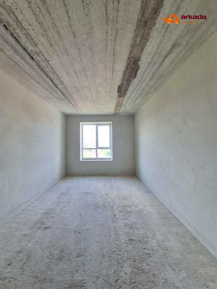 1876144249512176