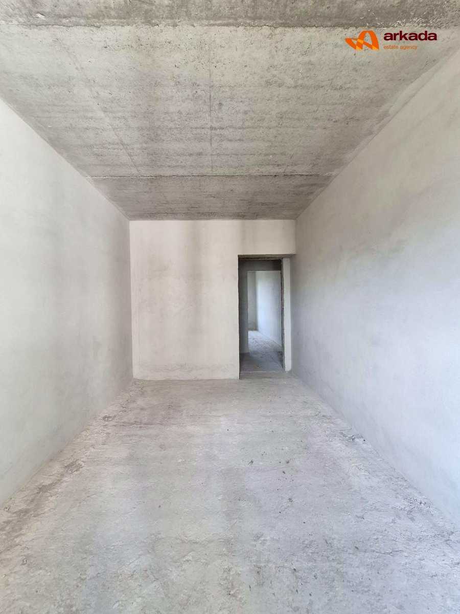 1876144249808214