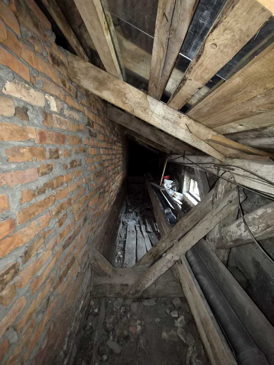 1876144348750036