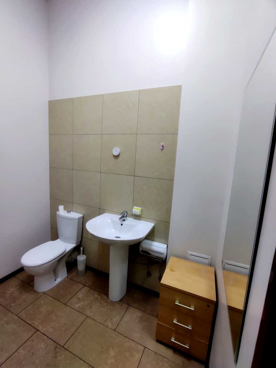 1876147268937830