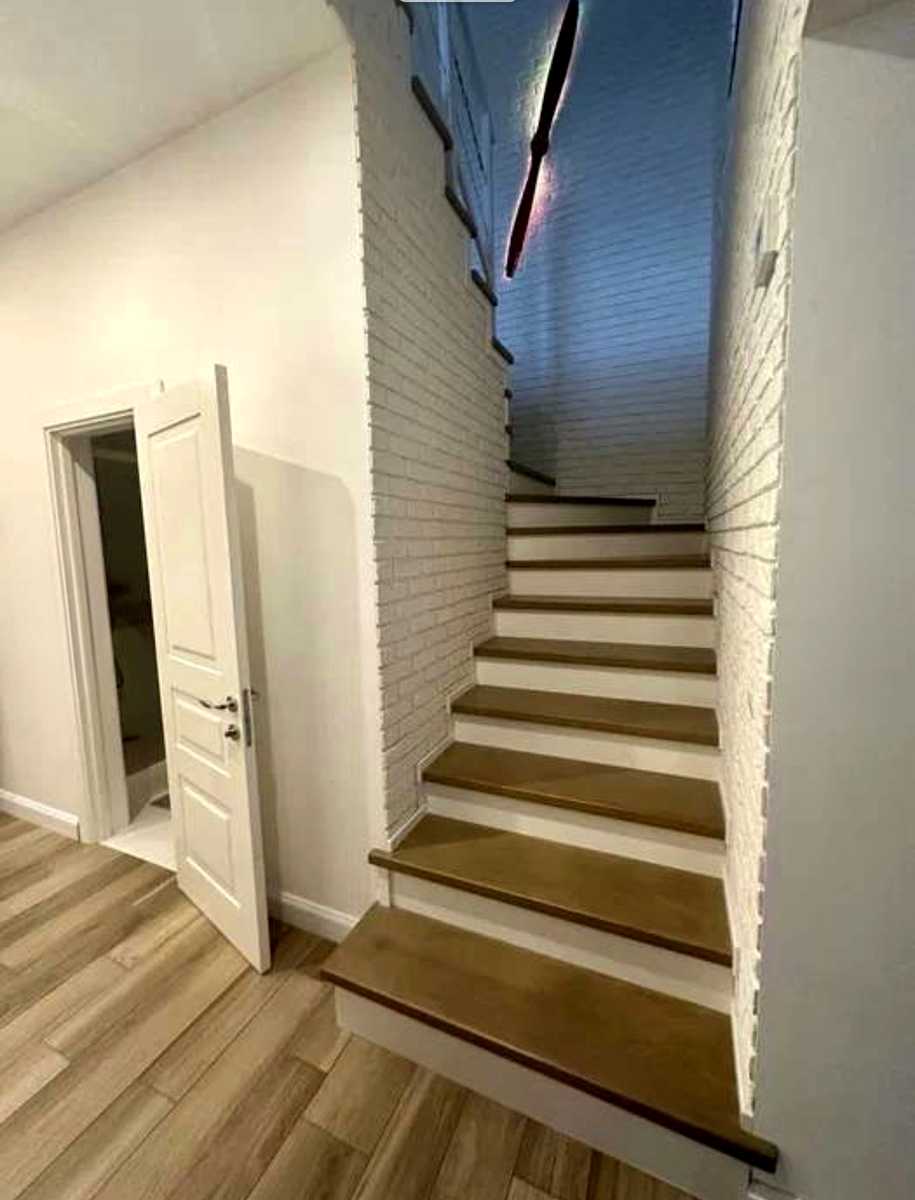 1876151043102196