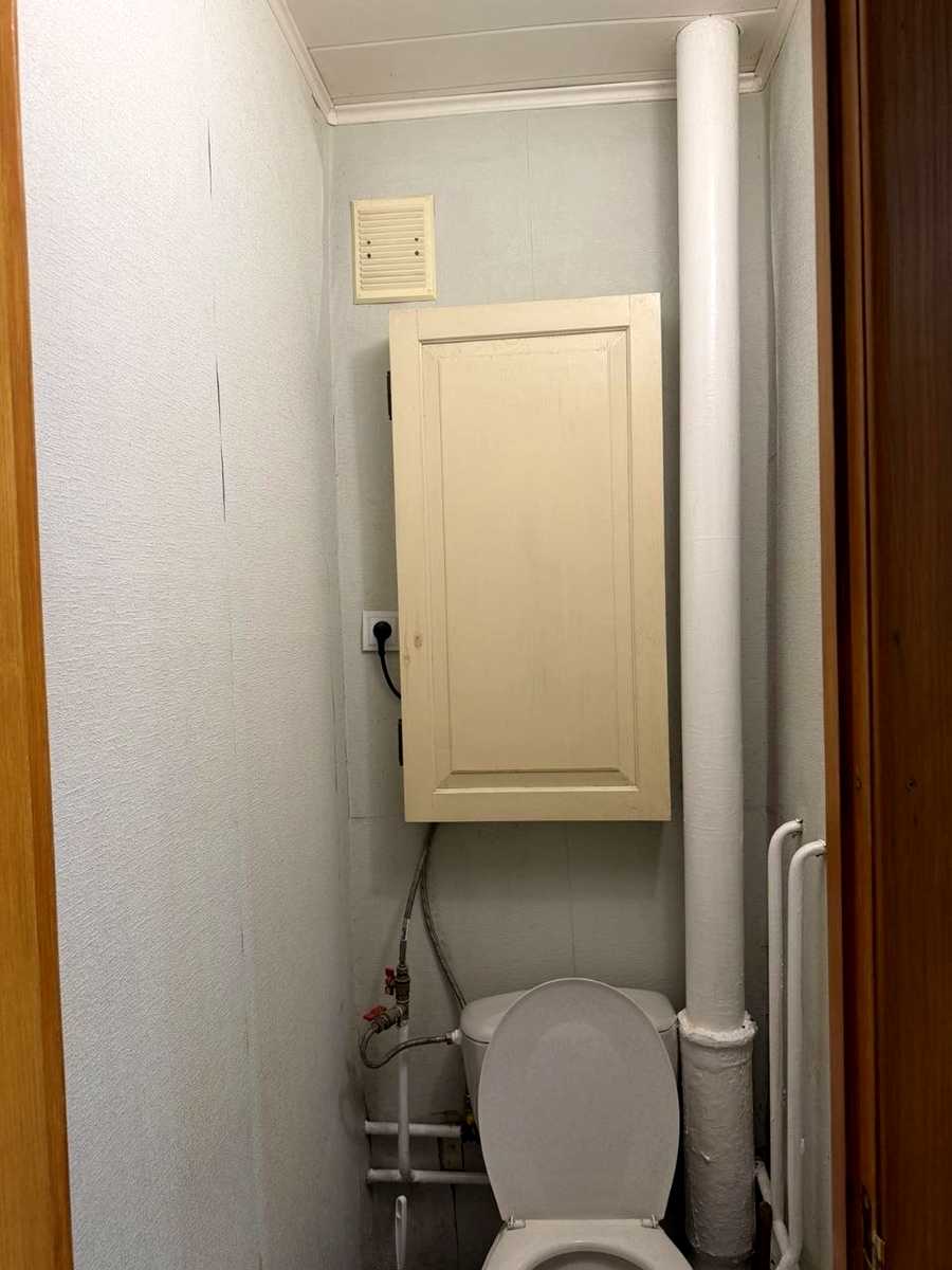 1876156974588850