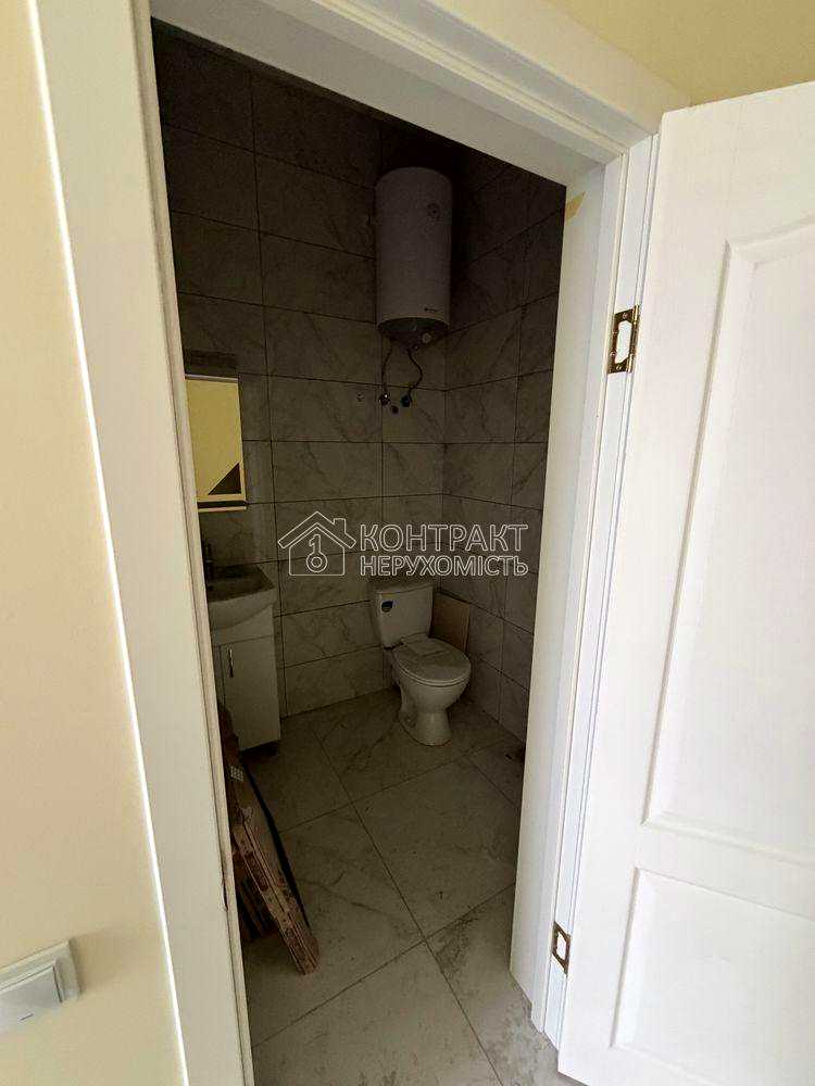 1876158087409377