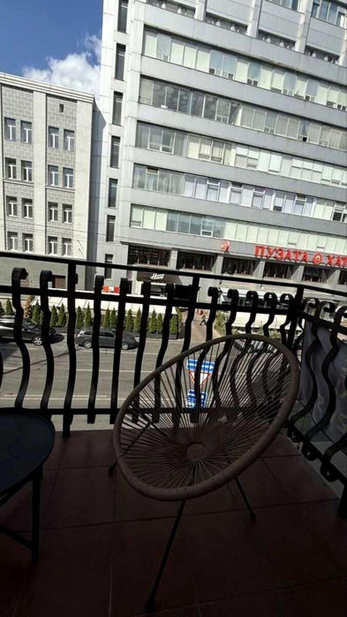 1876199723614097