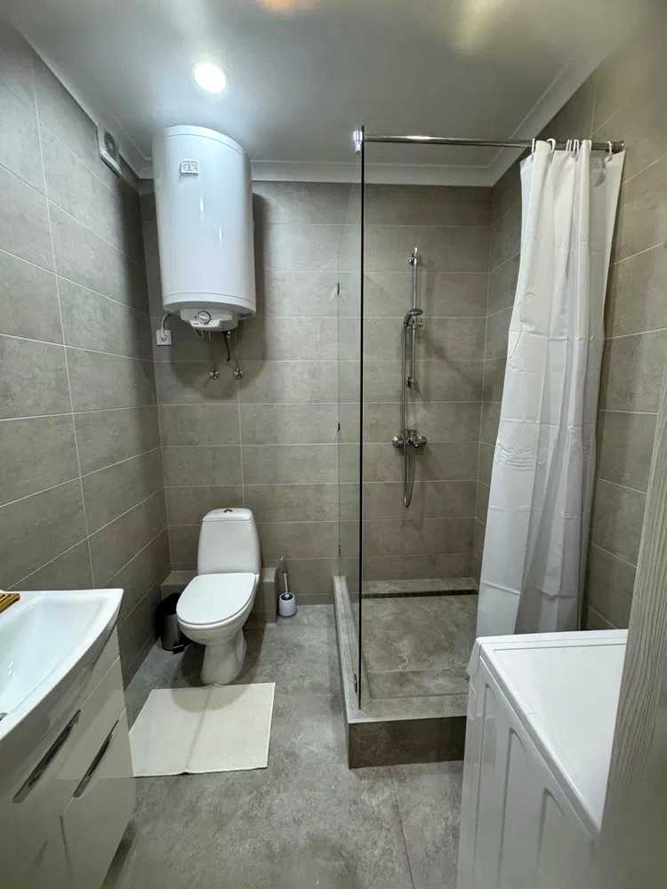 1876200843675377
