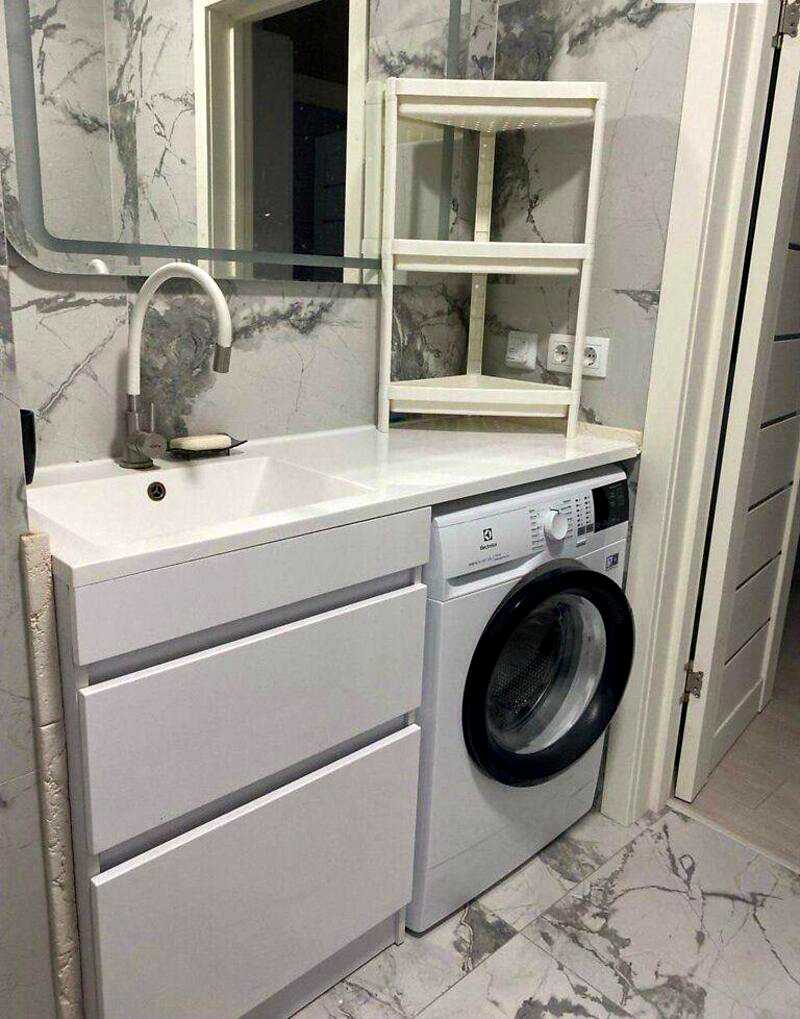1876213181664082