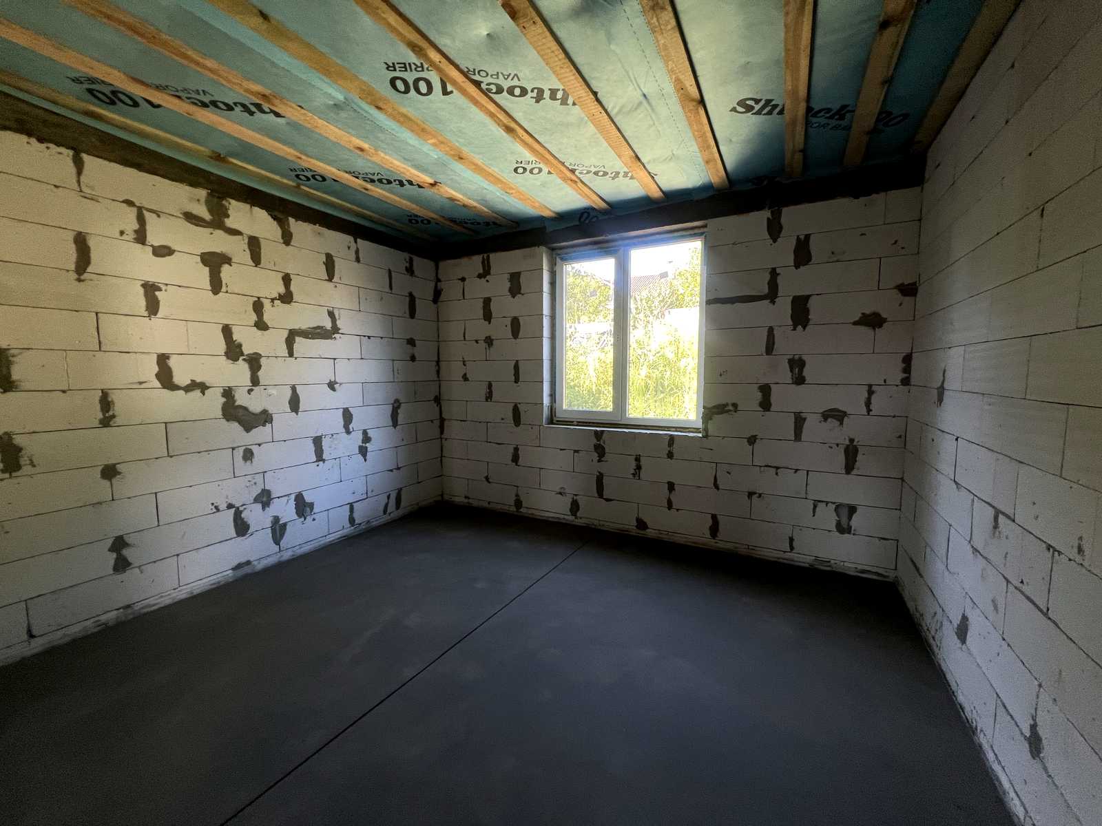 1876213674552315