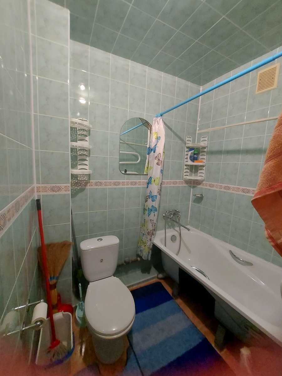 1876222972735084