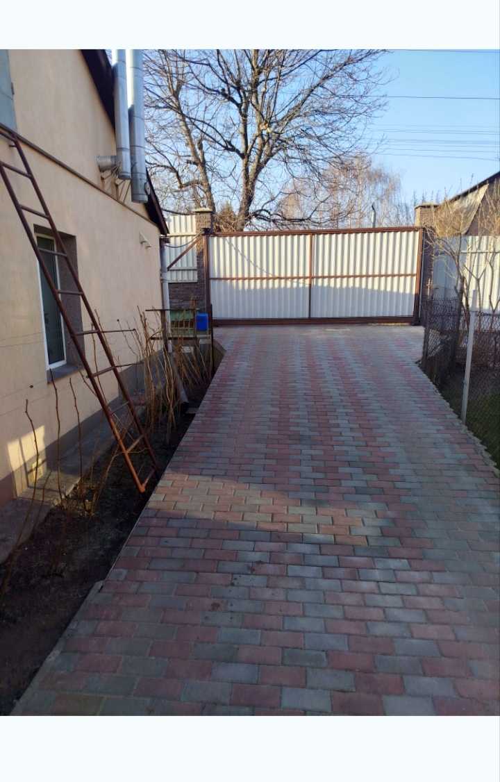 1876229137203158