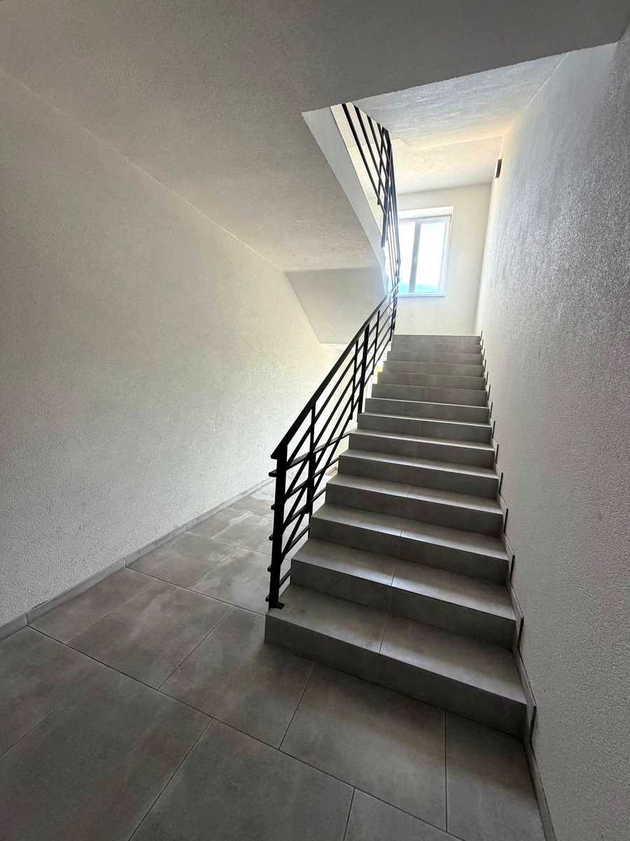 1876232676707387