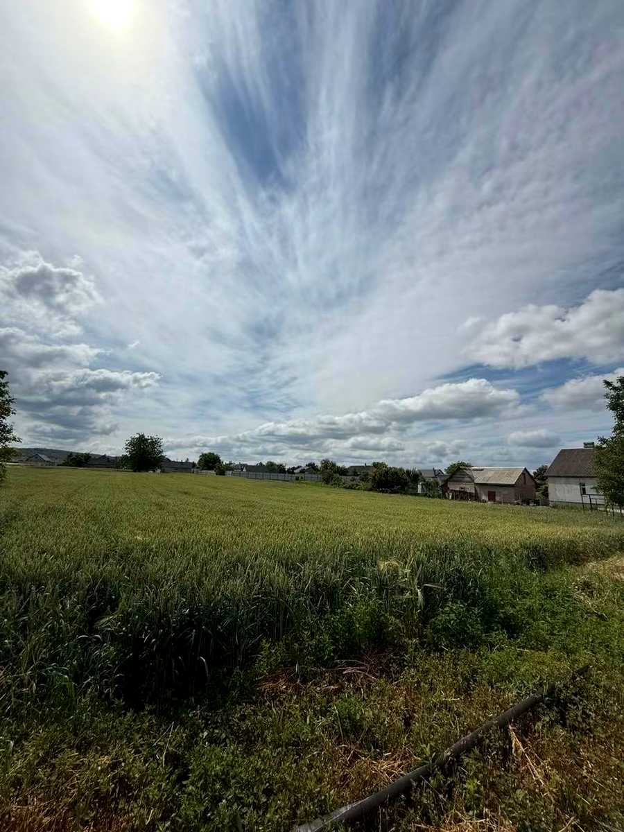 1876242108668411