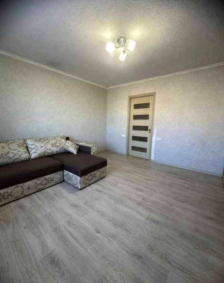 1876245160367647