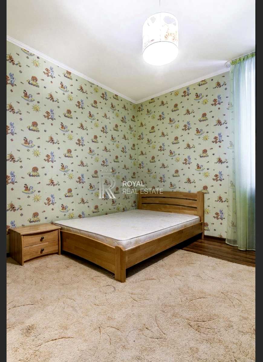 1876249272963063