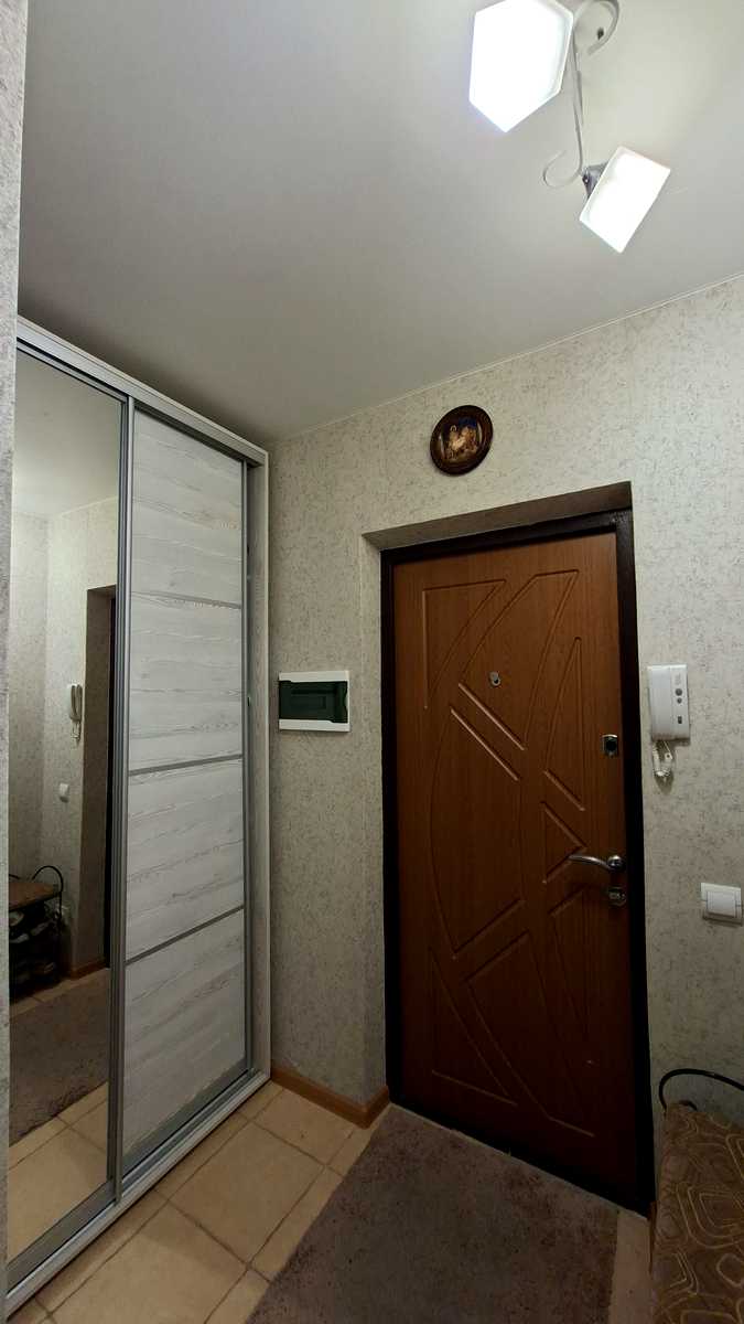 1876256673809347
