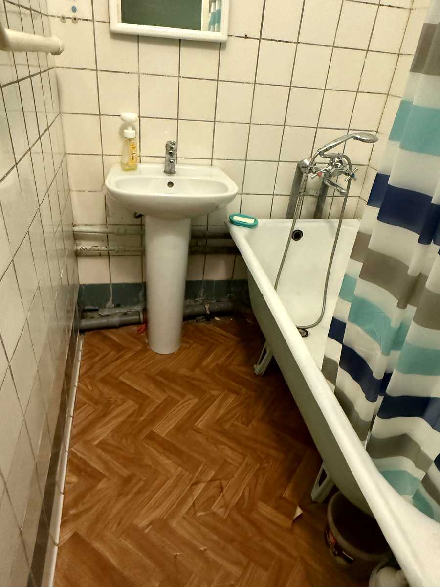 1876282157599799