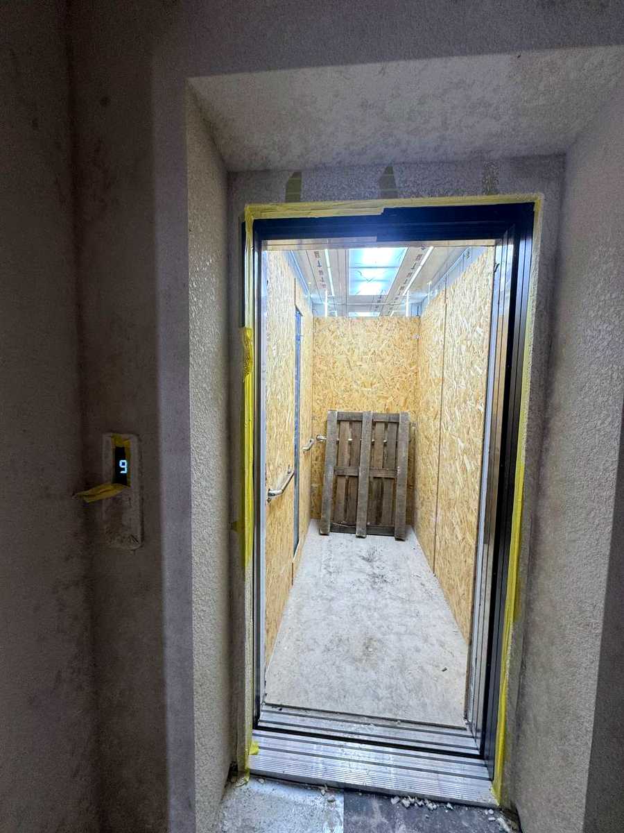 1876286763726027