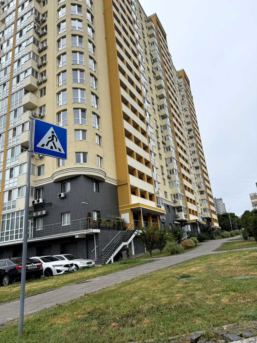 1876289874049664