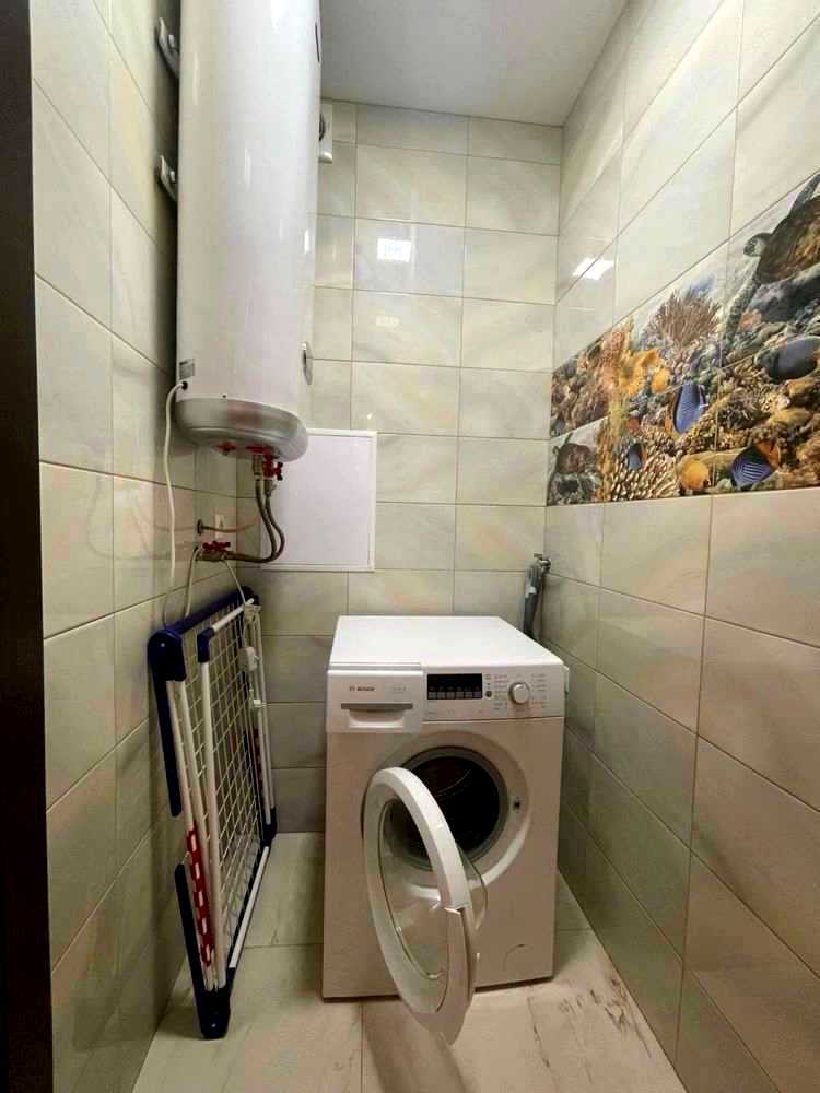 1876290392497761