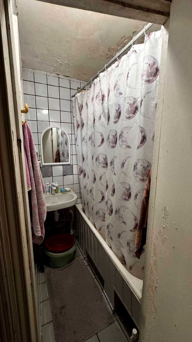 1876291369907477