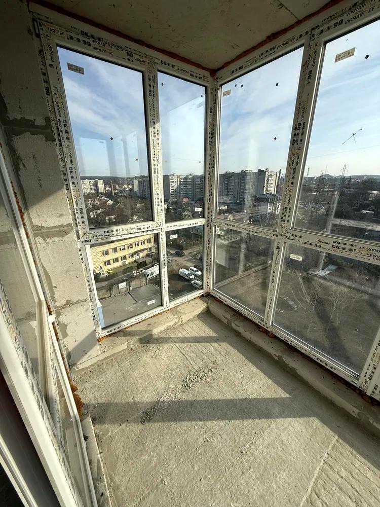 1876293371169403