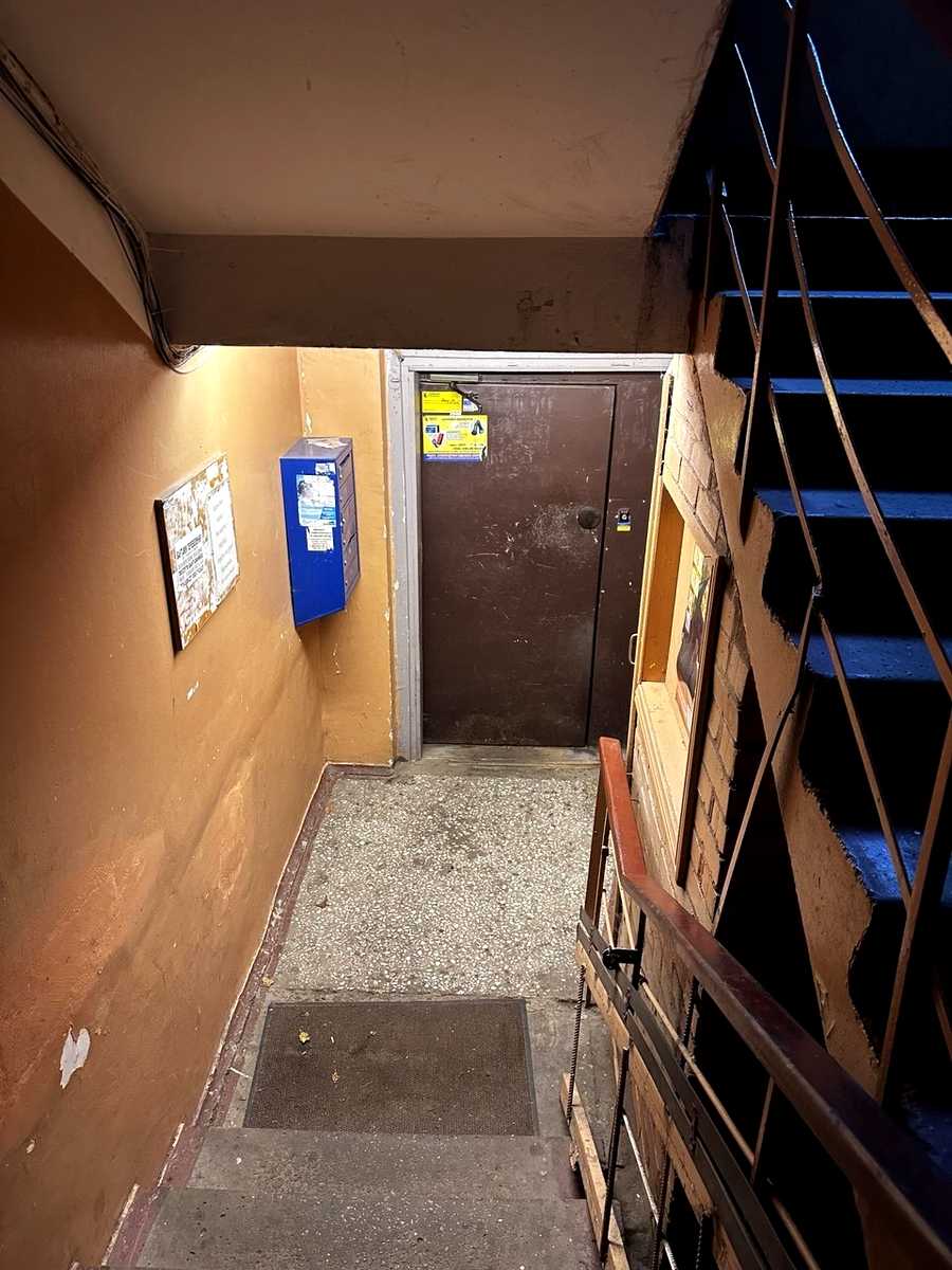 1876294402512023
