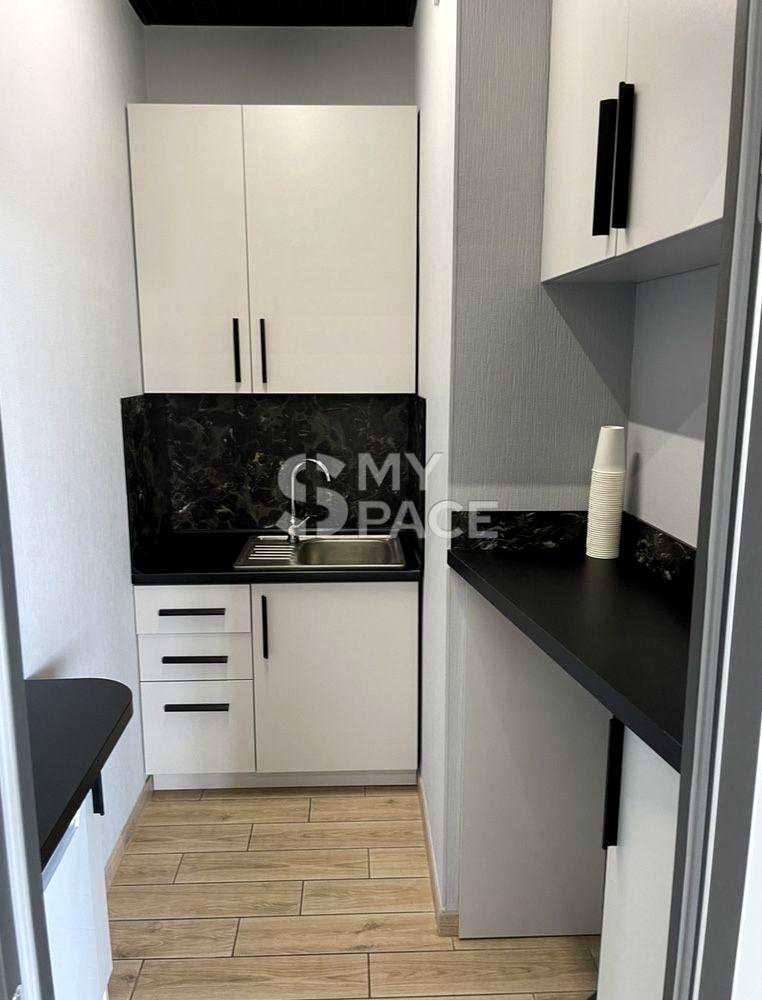 1876295030979291