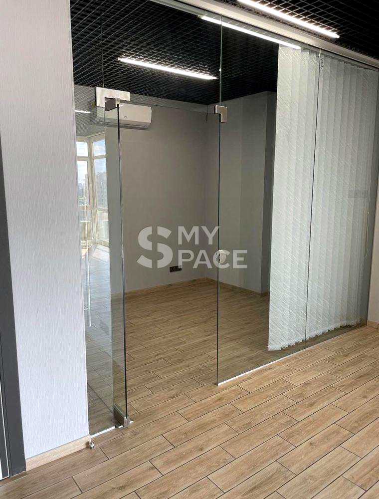 1876295031079030