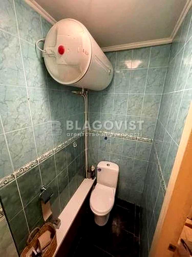 1876295324350377