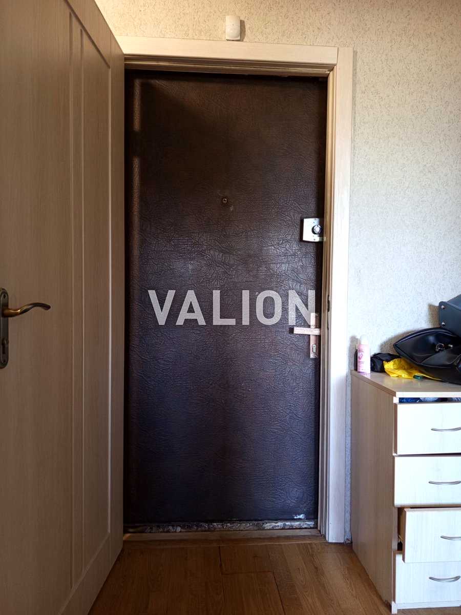 1876296767043751
