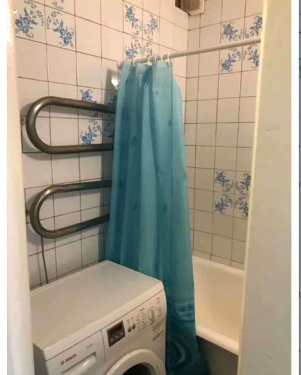 1876296790621119