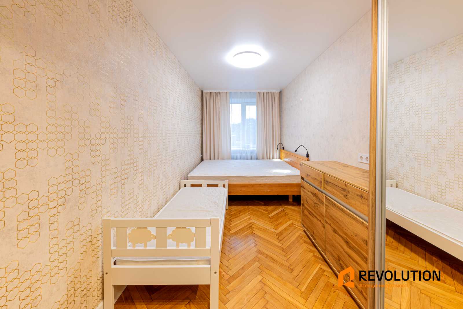 1876298377071466