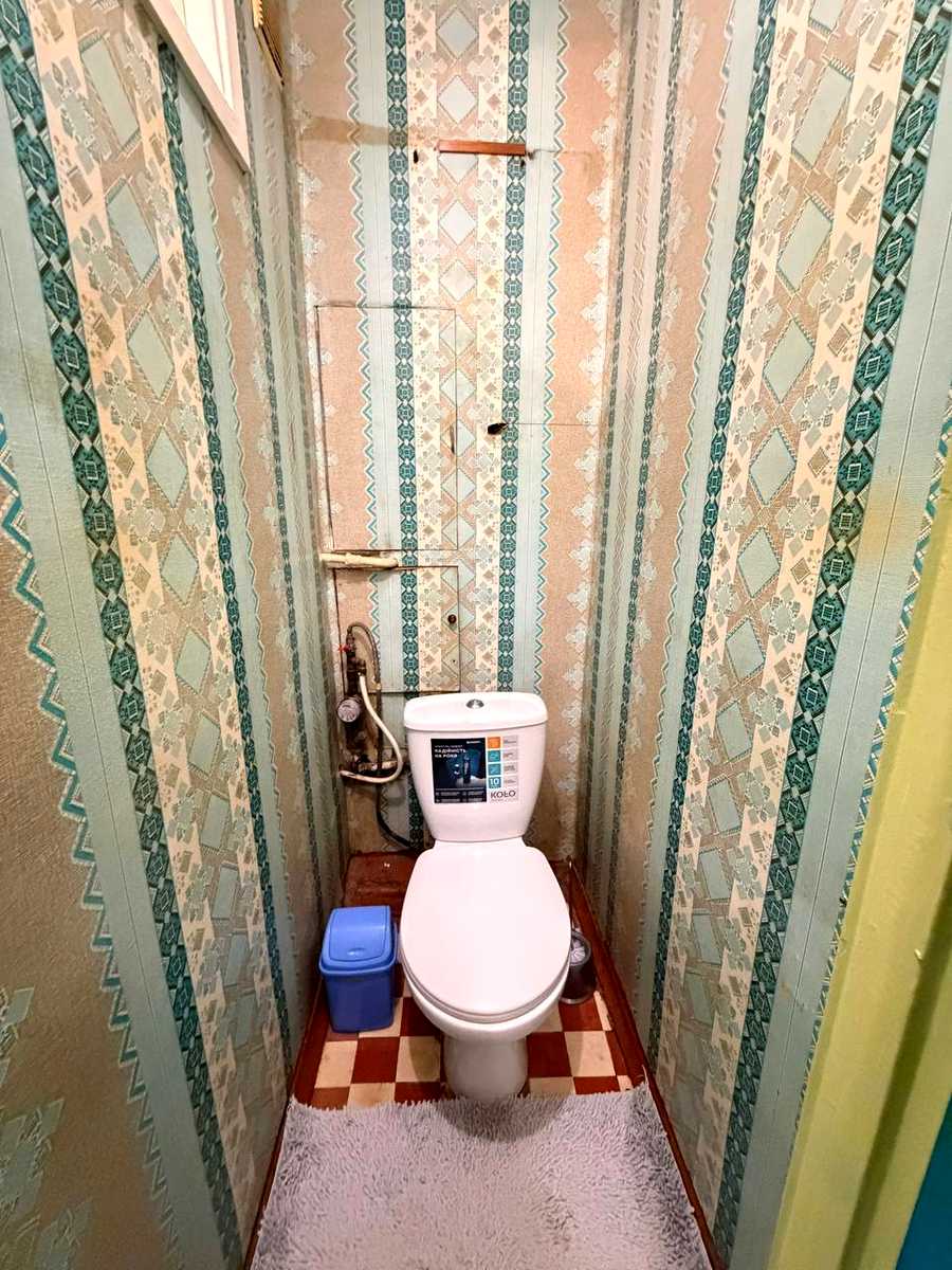 1876300799950136