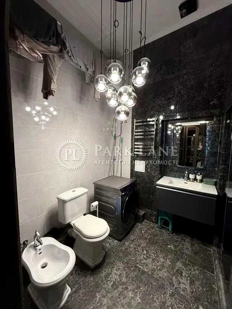 1876302700842422