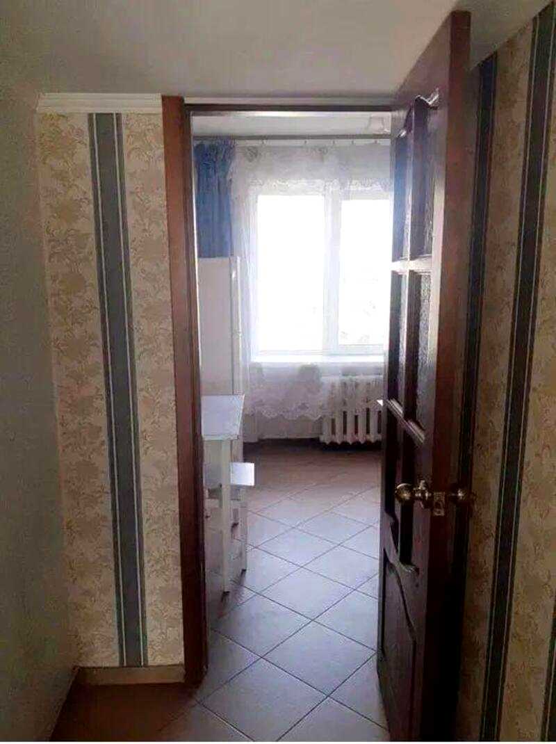 1876302773743770