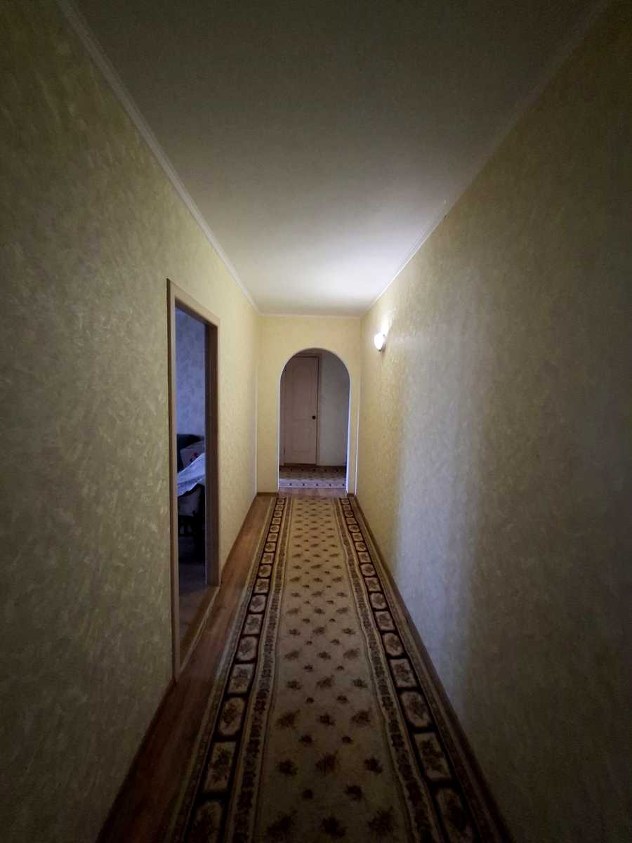 1876303874831200