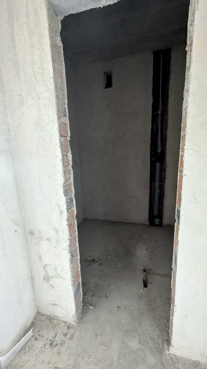 1876305396663409